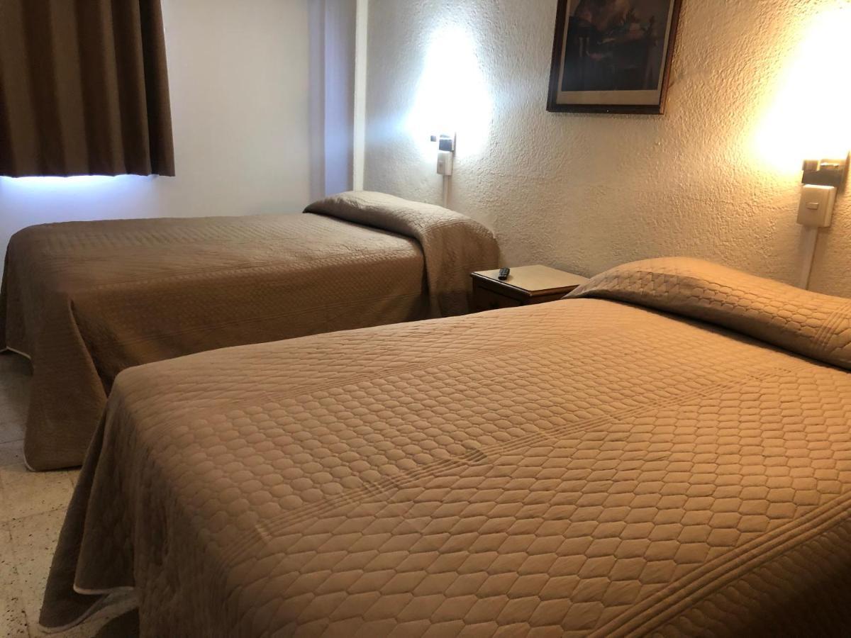 Hotel Lorena ロスモチス エクステリア 写真