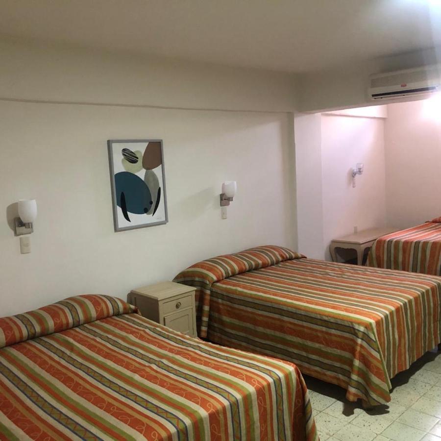 Hotel Lorena ロスモチス エクステリア 写真